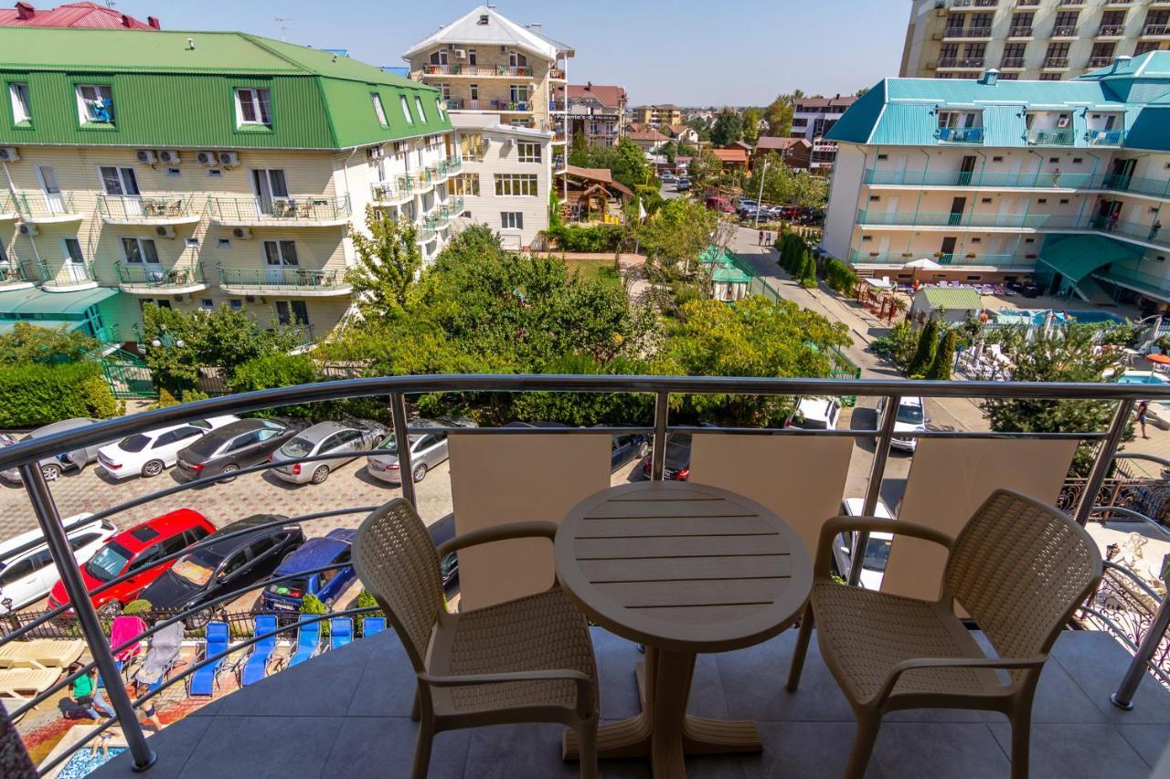 Gostinitsa Zolotyye Peski Hotel Vityazevo Ngoại thất bức ảnh